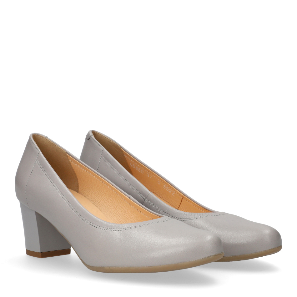  Gray leather pumps 5522 Bioeco by Arka