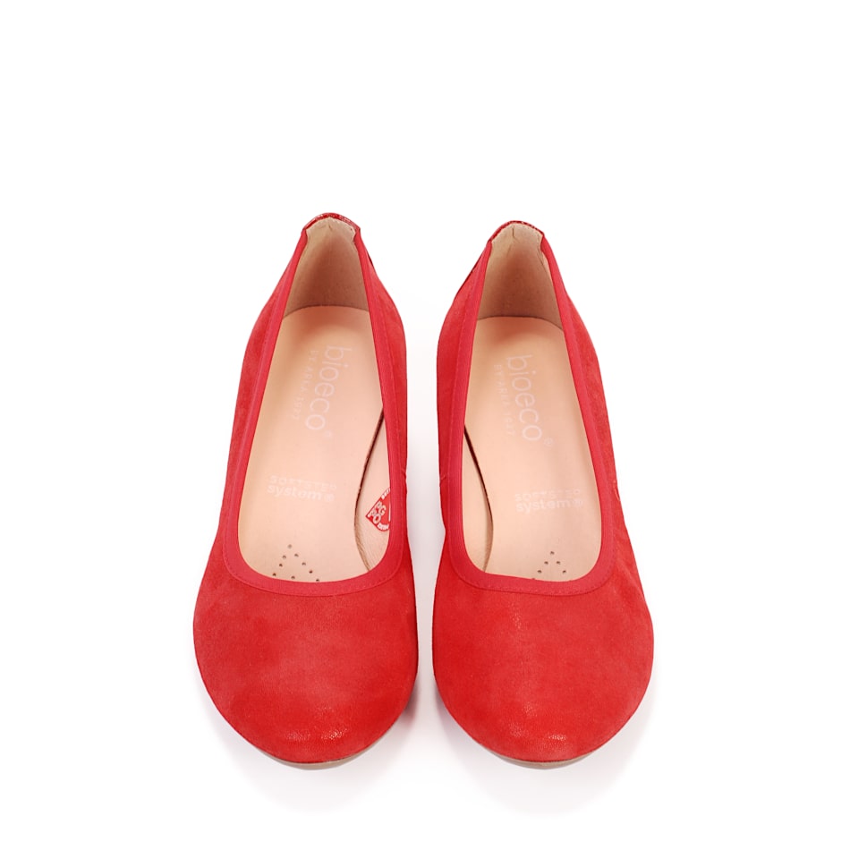 red-leather-pumps-with-a-patent-heel-court-heels-women-s-shoes-bioeco-by-arka-1927