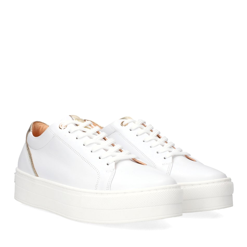  White leather sneakers
