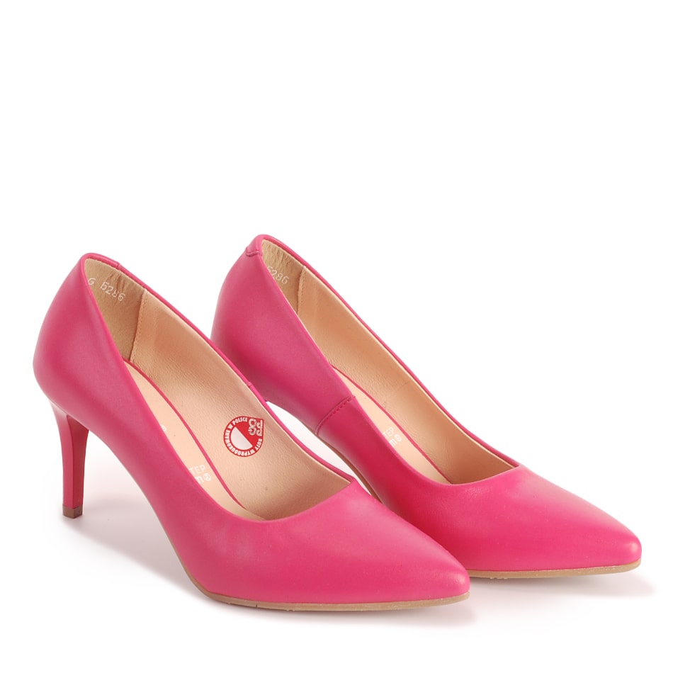  Pink leather pumps