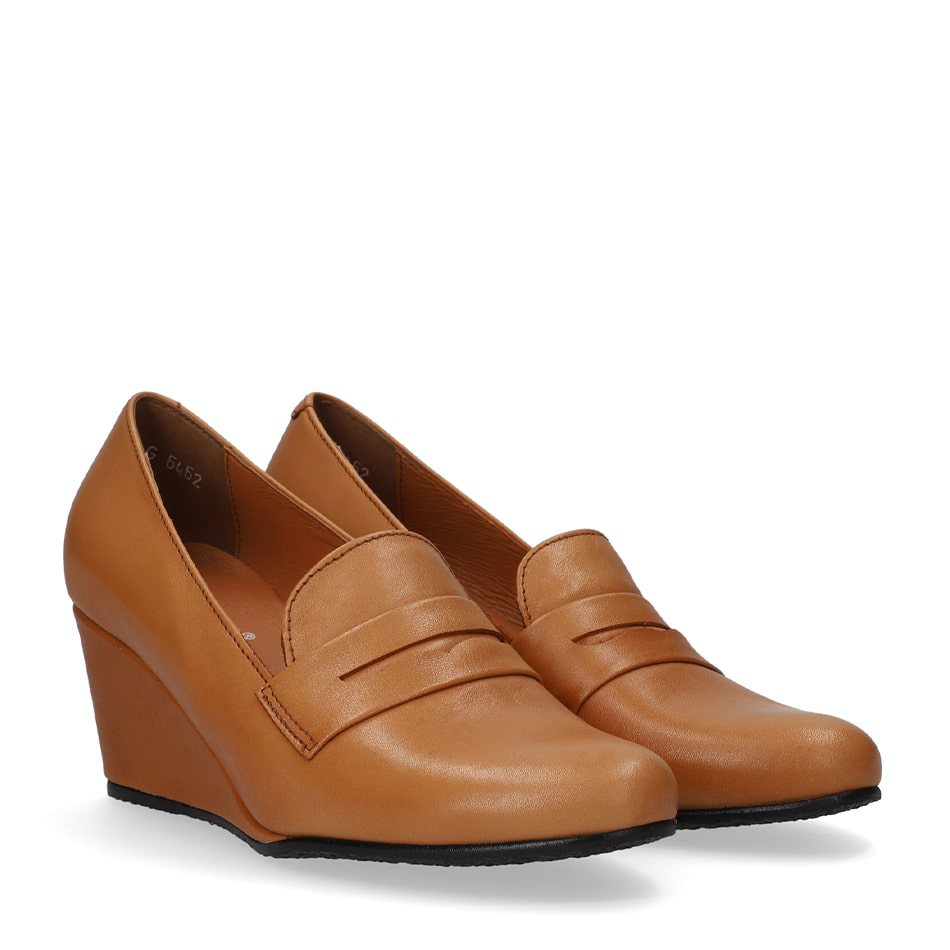  Brown leather shoes