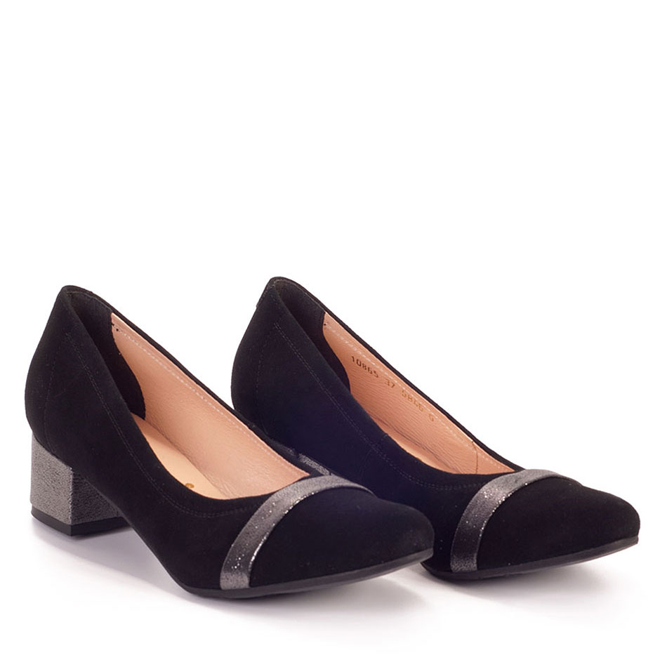  Black velor shoes with a covered heel