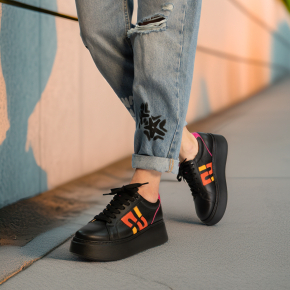  Czarne skórzane sneakersy z kolorowymi paskami  1032 Bioeco by Arka