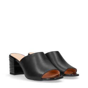  Outlet 37 - wzory pokazowe