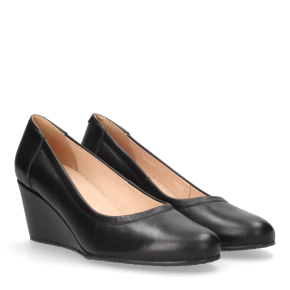  Czarne skórzane czółenka na koturnie 5899 Bioeco by Arka