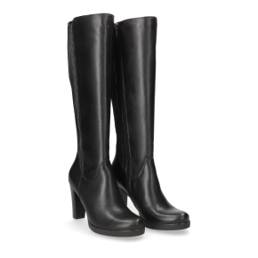  Black leather boots with stretch