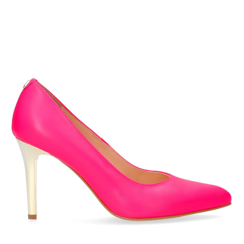 Pink leather pumps with a golden heel