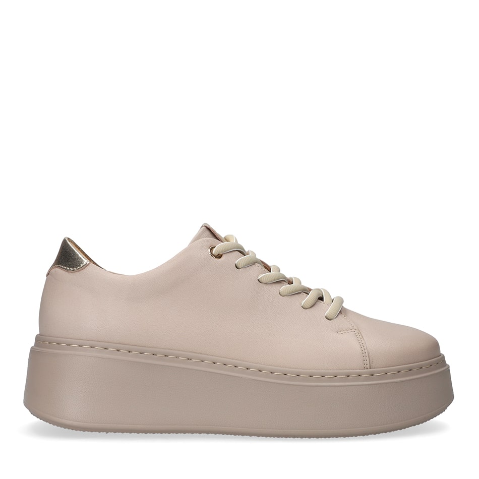 Beige leather sports shoes