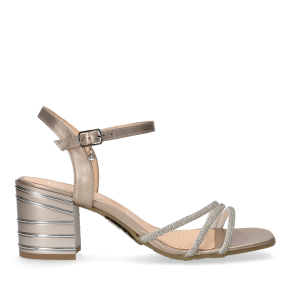 Outlet 37 - wzory pokazowe