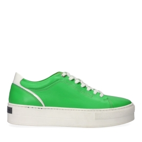 Zielone skórzane buty sportowe