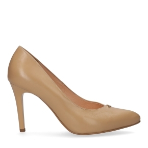 Beige leather pumps