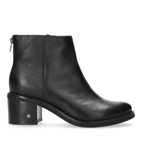 Outlet 37 - wzory pokazowe