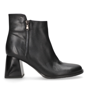 Outlet 37 - wzory pokazowe